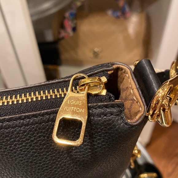 Louis Vuitton Cruiser PM - Picture 5 of 16